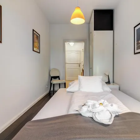 Donaticoeur Atelier Apartment