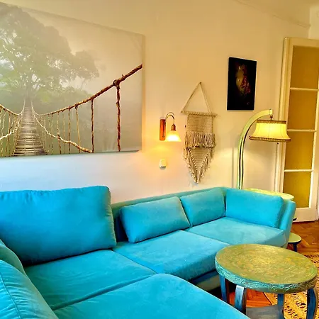 Apartment Cozy Art Flat Downtown Buda Budapest