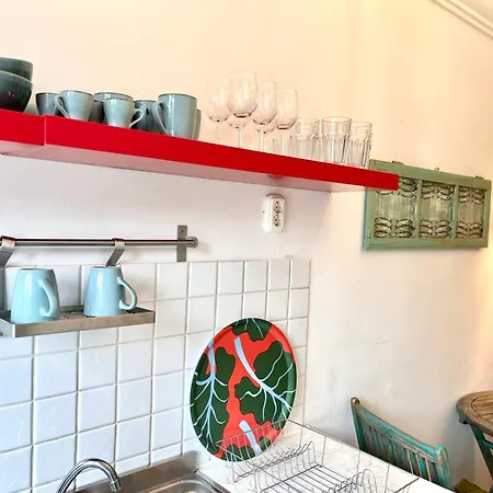 Apartment Cozy Art Flat Downtown Buda *