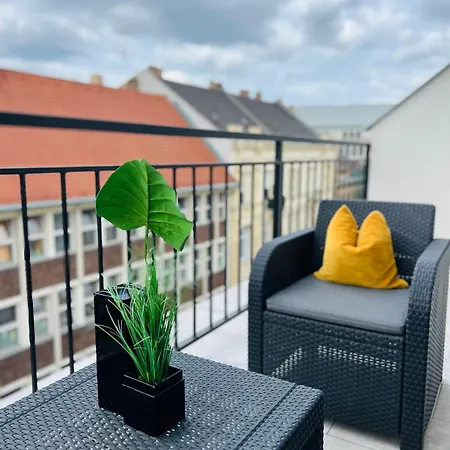 Lena Center Apartment Budapest