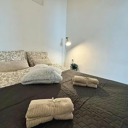 Apartment Lujza - Modern