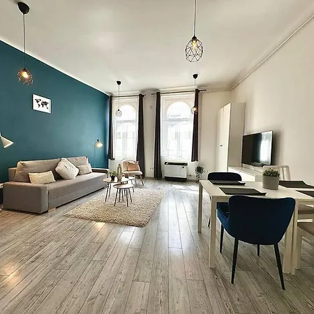 Lujza - Modern Apartment Budapest