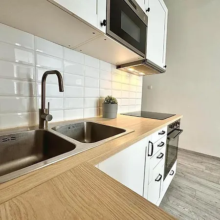 Lujza - Modern Apartment Budapest