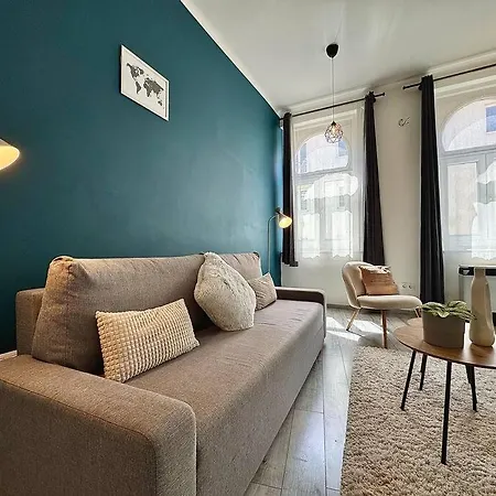 Lujza - Modern Apartment *