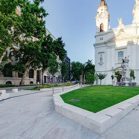 Oliver Boutique Studio - Brand New, Central, Quiet Apartment Budapest