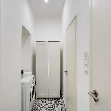 Apartment - New - Modern
