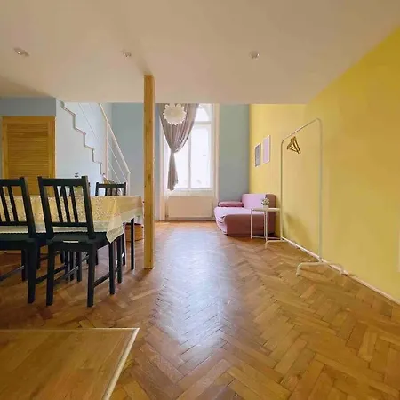 B Downtown Modern Apartment Budapest