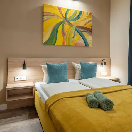 Holidays Downtown Aparthotel *