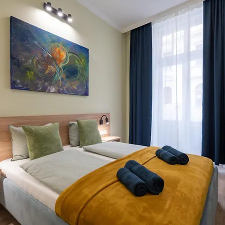 Aparthotel Holidays Downtown *
