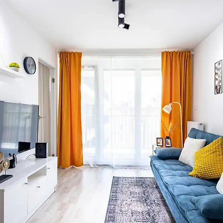 - Balcony - Brand New - Sunny Apartment *