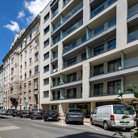 - Balcony - Brand New - Sunny *