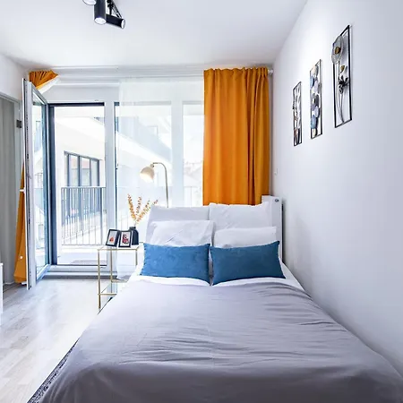 Apartment - Balcony - Brand New - Sunny Budapest