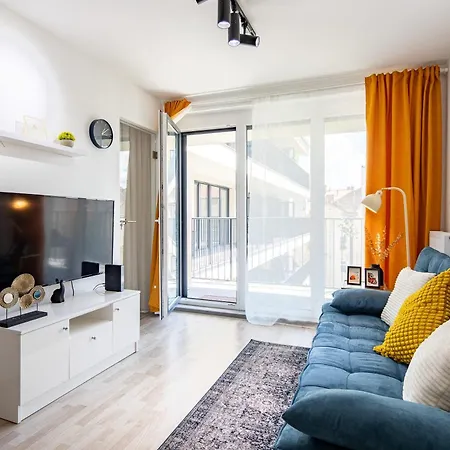 - Balcony - Brand New - Sunny * Budapest