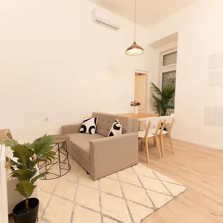Appartement Superior N' Cozy Mozsar 6 In The Heart Of