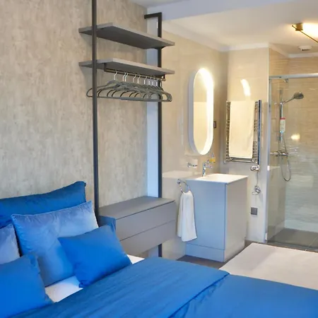 Emerald Luxury Apartment *