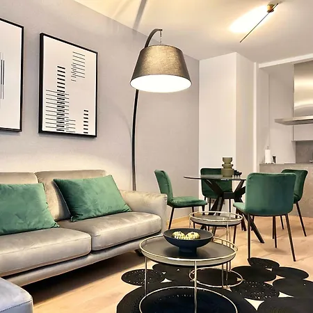 Emerald Luxury