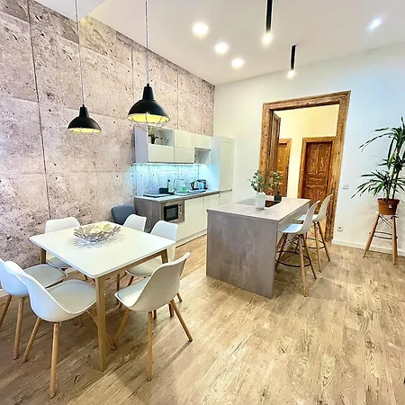 Apartment Romance Residency With Finn Sauna Budapest