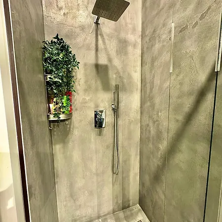 Romance Residency With Finn Sauna *