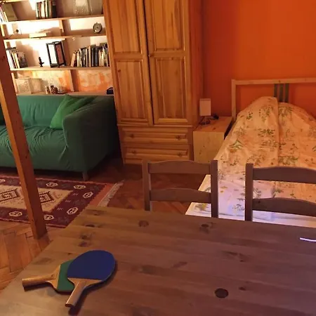 Ping Pong Διαμέρισμα