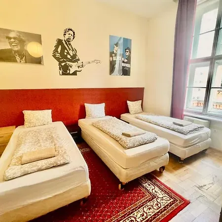 Apartment Synagogue Loft 3br Free Parking *