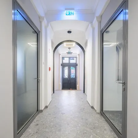 Seasons Cosy Apartment Budapest