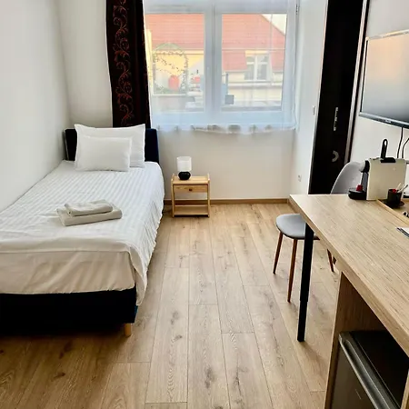 Ostello Rooftop City With Deep Garage Budapest