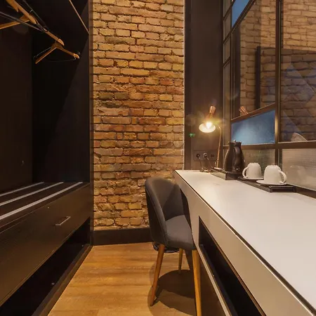 The Loft 3*