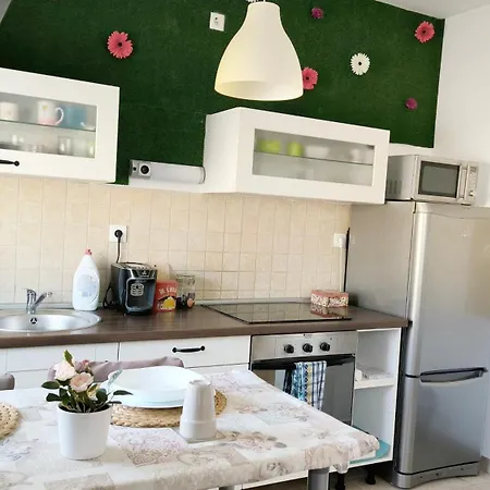 Viva - Cosy Flat In - Free Parking Apartment Budapest