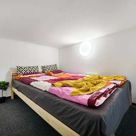 New Modern Homes Rakoczi 57 Apartment Budapest