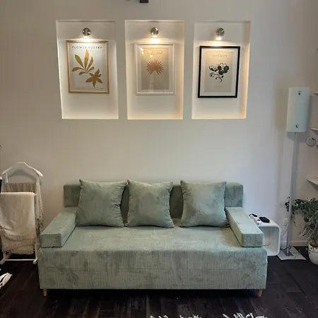 Apartment Andrassy Loft Near The Park - Heroes' Square