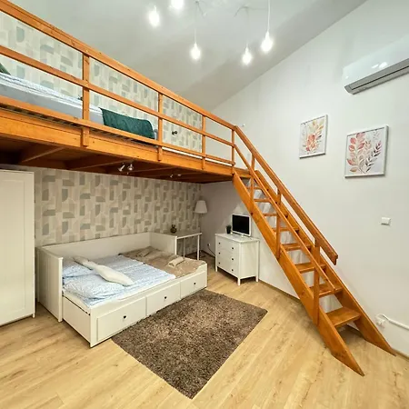 Apartment Nepszinhaz With Ac *