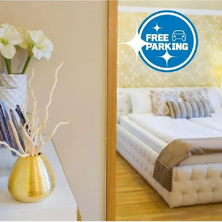 Colours Superior With Free Parking Apartament