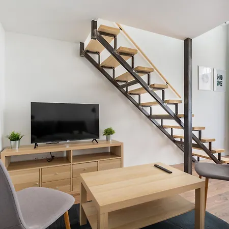 Apartment M5 Maria B *