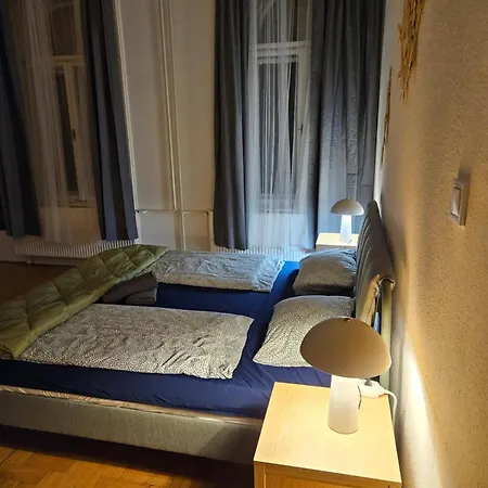 Downtown Gem Hostel Boedapest