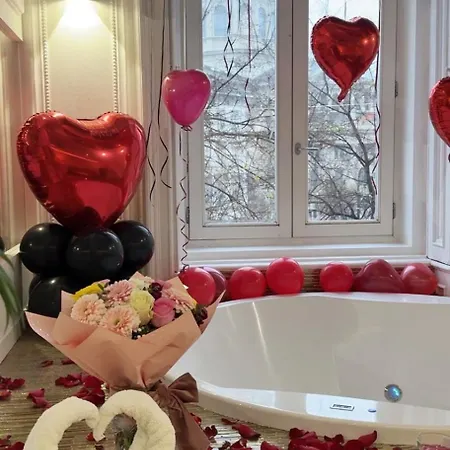 Appartamento Enzo Capo Jacuzzi Budapest