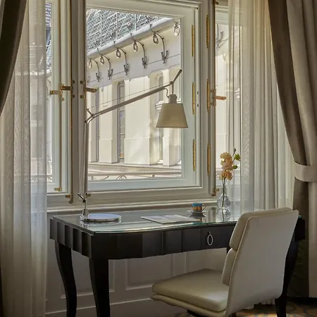 Four Seasons Gresham Palace 5* Будапешт