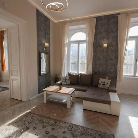 Opera Luxury Resident Apartment Budapest
