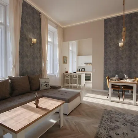 Opera Luxury Resident * Budapest