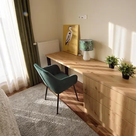 Orangehomes Sunny & Modern 2br Penthouse With Ac & Terrace