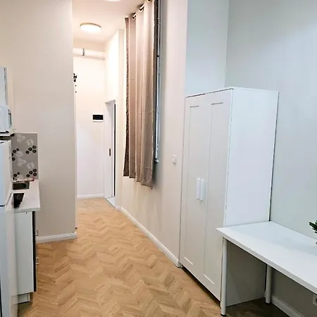 Designer Near Kalvin Square Apartman Budapest