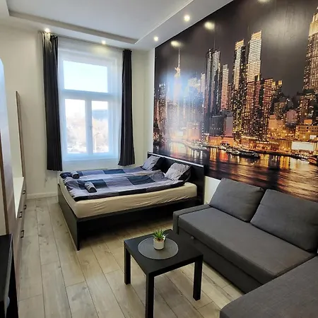 Arena Flat, Free Street Parking Boedapest