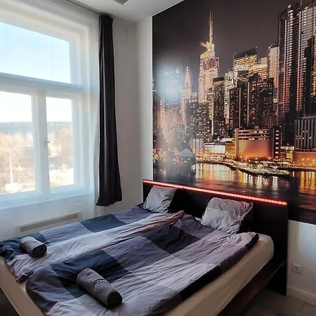 Arena Flat, Free Street Parking Appartement