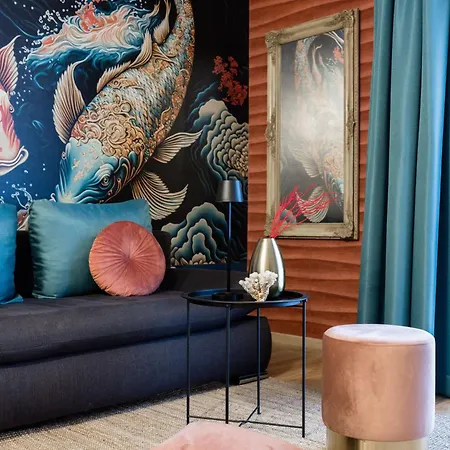 Apartment Chic Downtown Getaway *