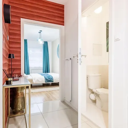 Chic Downtown Getaway Apartment Budapest