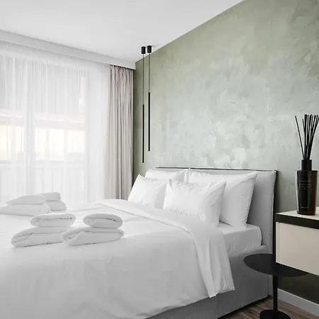 Aparthotel Collect 4*