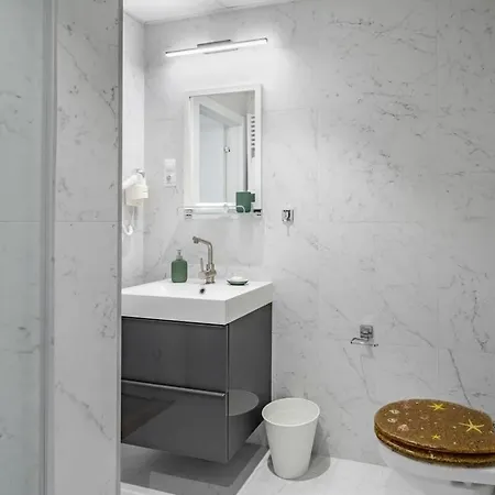 Boutique Luxury - & Quiet * Budapest