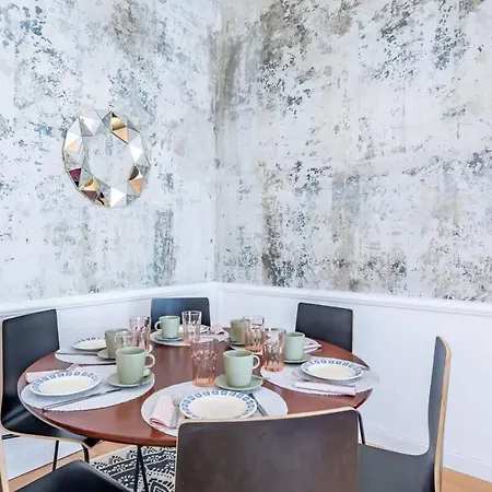 Boutique Luxury - & Quiet Apartment Budapest