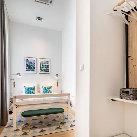 Boutique Luxury - & Quiet Apartment Budapest