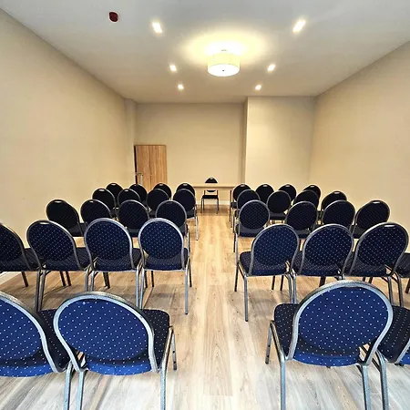 Hotel Cherry Residence, Palace Quarter 3*