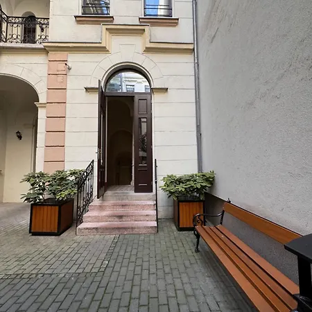 Aparthotel Gracia House 3*